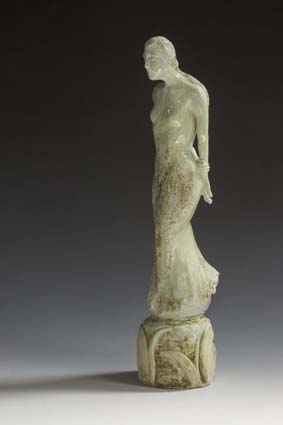 05-contemplating forward-sideview4